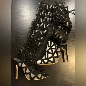 Catwalk Collection NWT Black Gladiator Heels size EU 42 women’s 11